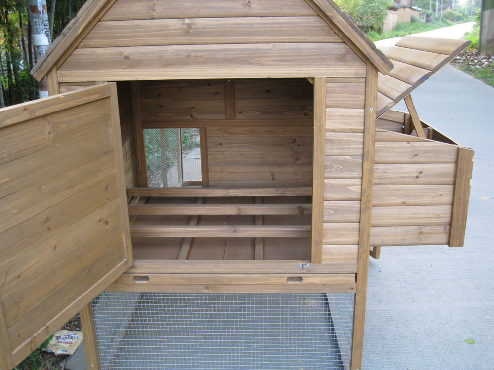Weather-Resistant Garden Chicken Coop